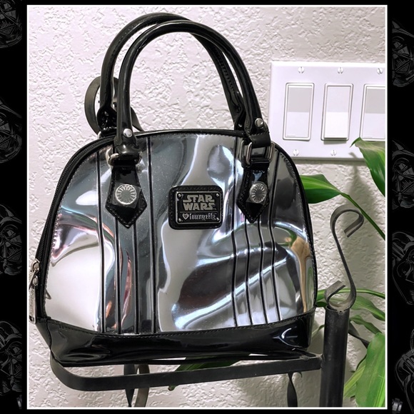 💋NEW💋 LOUNGEFLY Captain Phasma Star Wars Bag - Picture 6 of 8
